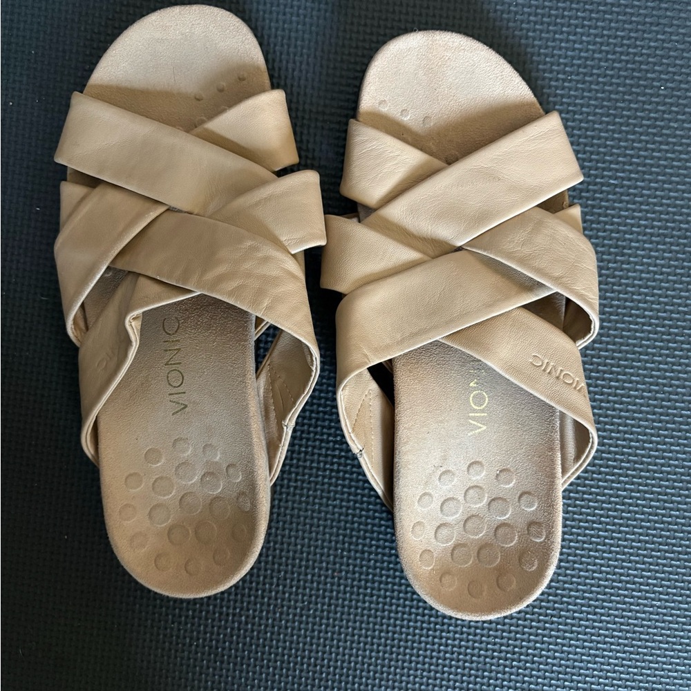 Vionic Women's Juno Orthotic Arch Support Tan Crisscross Slide Sandals Size 9.5